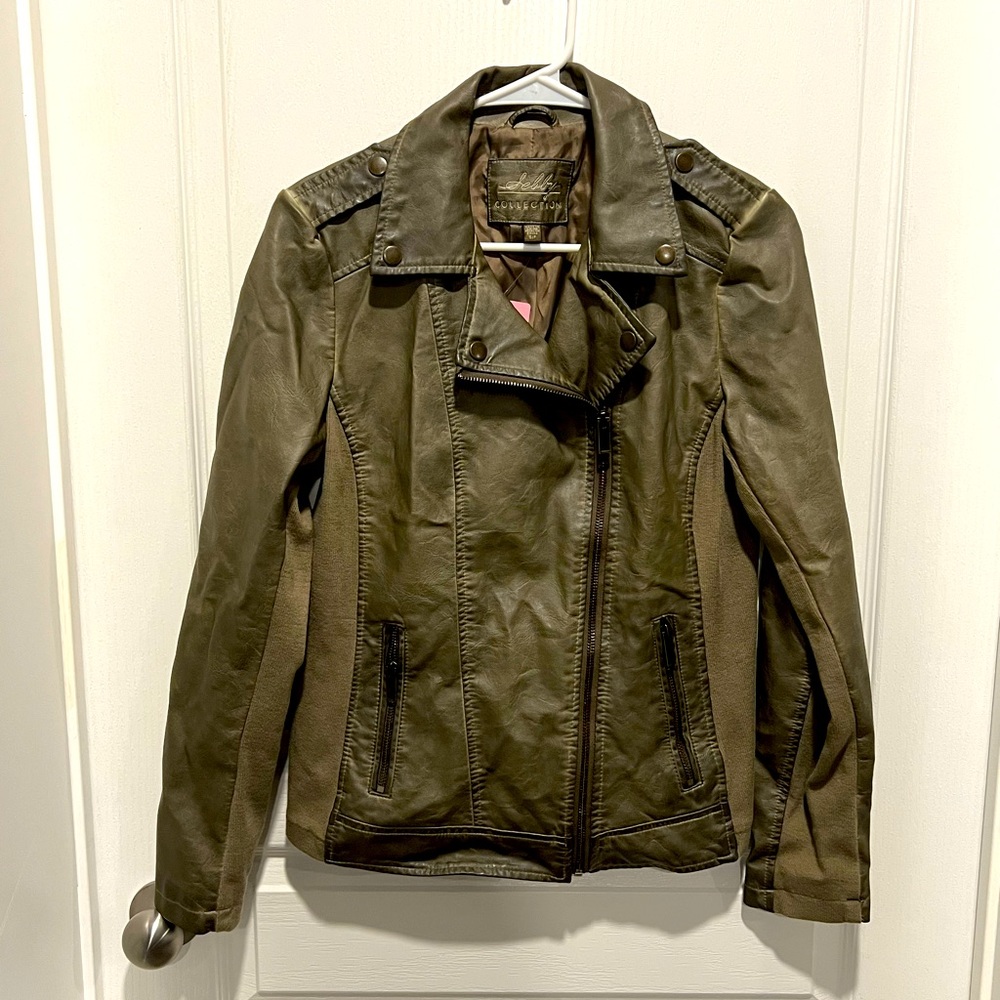 Leather jacket